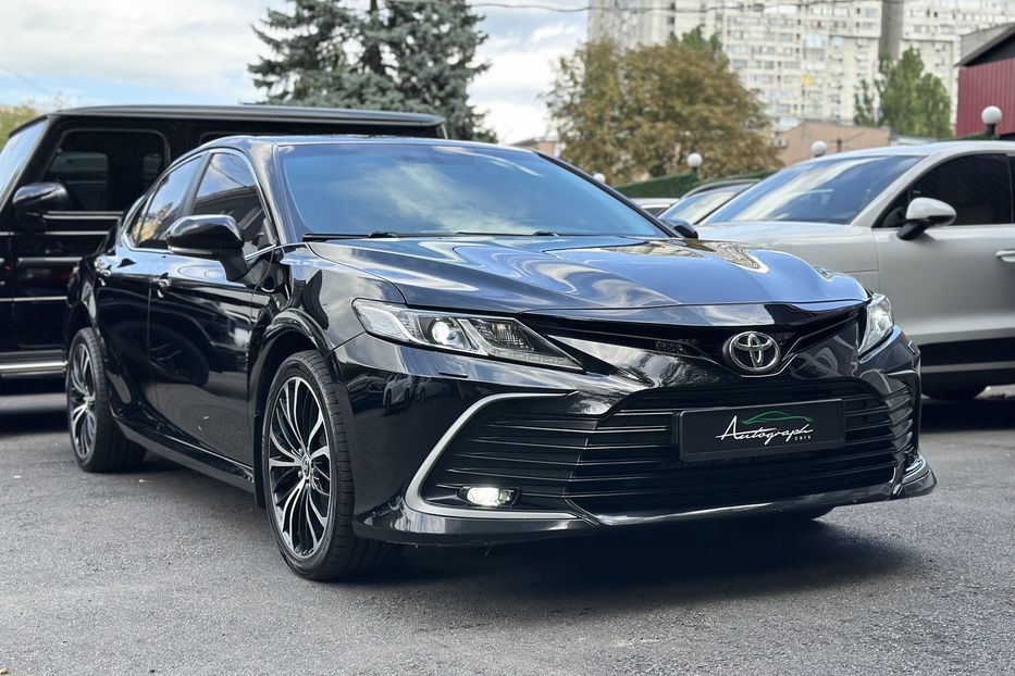 Продам Toyota Camry 2.5 Prestige 2021 года в Киеве