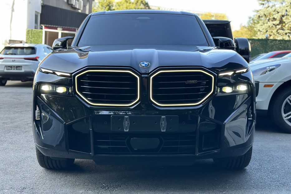 Продам BMW X M  2023 года в Киеве