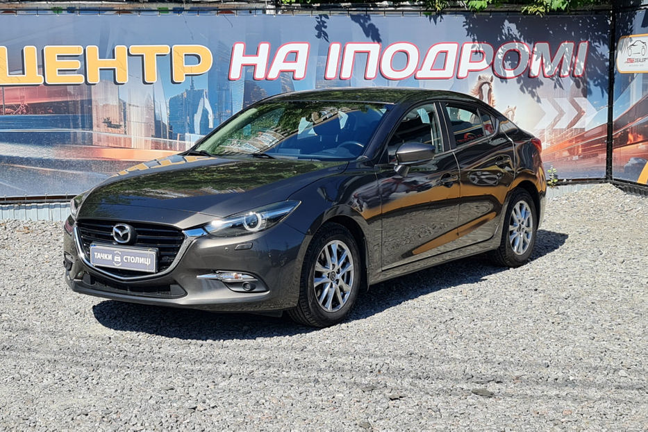 Продам Mazda 3 2017 года в Киеве