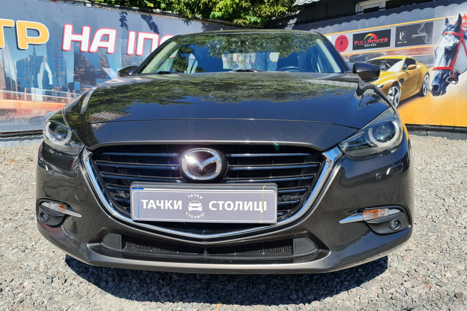 Продам Mazda 3 2017 года в Киеве