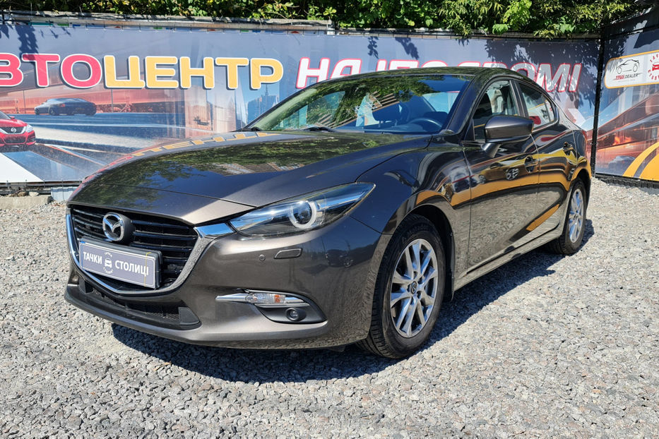 Продам Mazda 3 2017 года в Киеве