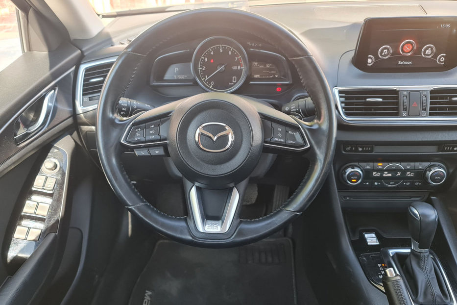 Продам Mazda 3 2017 года в Киеве