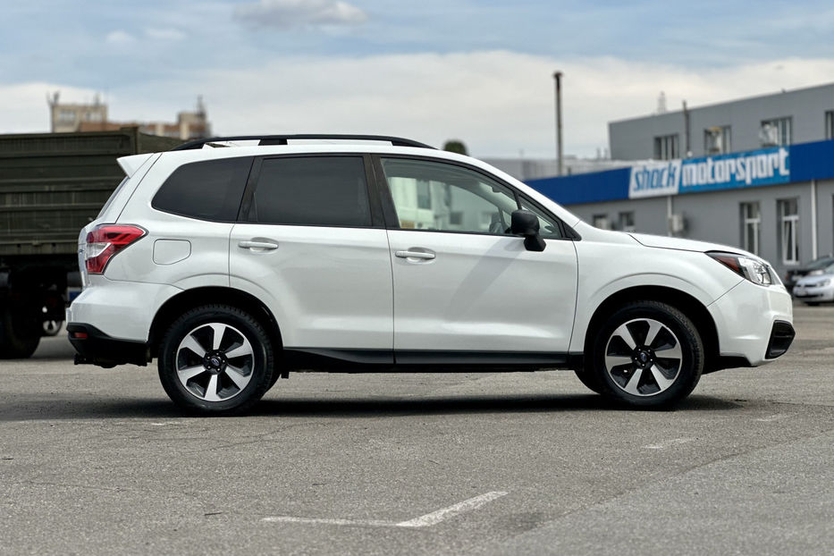 Продам Subaru Forester 2017 года в Киеве