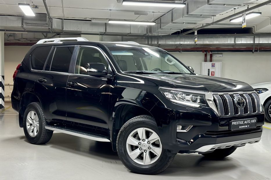 Продам Toyota Land Cruiser Prado 2020 года в Киеве