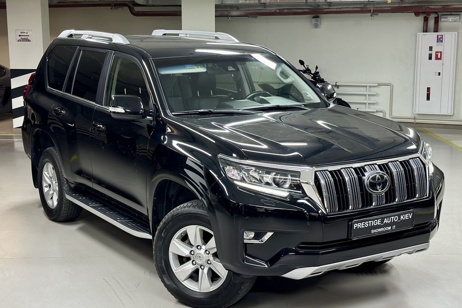 Продам Toyota Land Cruiser Prado 2020 года в Киеве