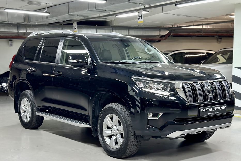 Продам Toyota Land Cruiser Prado 2020 года в Киеве