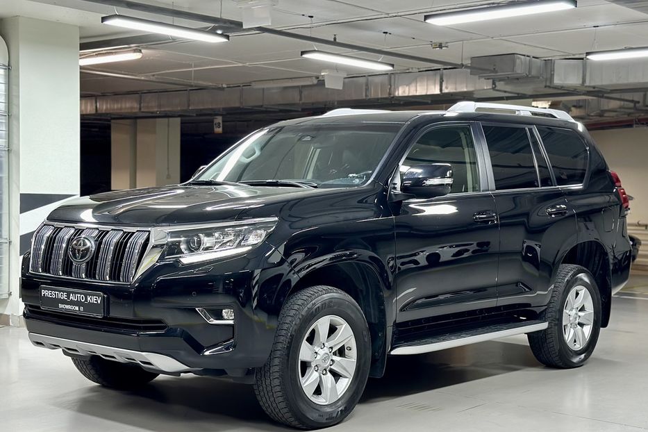 Продам Toyota Land Cruiser Prado 2020 года в Киеве