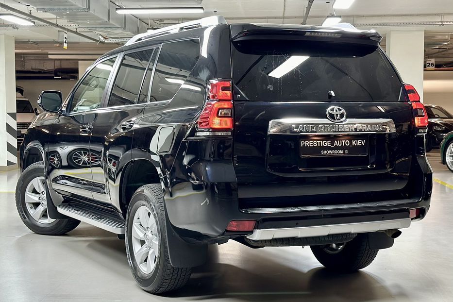 Продам Toyota Land Cruiser Prado 2020 года в Киеве