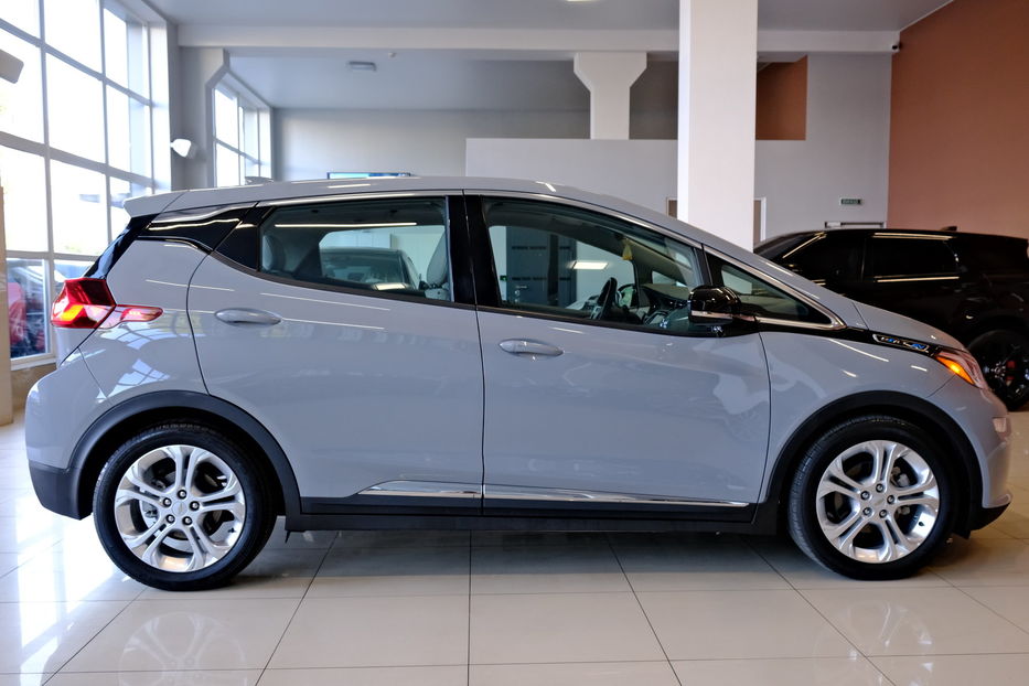 Продам Chevrolet Bolt EV 2021 года в Одессе