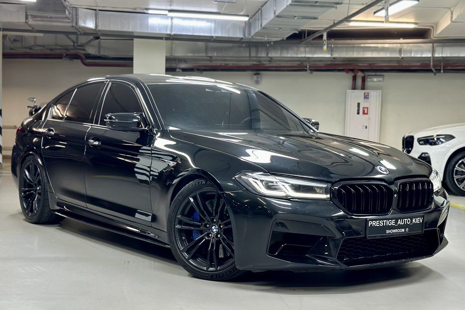 Продам BMW M5 F90 2018 года в Киеве