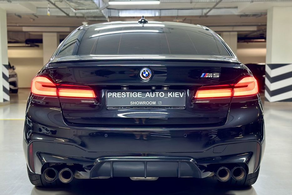 Продам BMW M5 F90 2018 года в Киеве