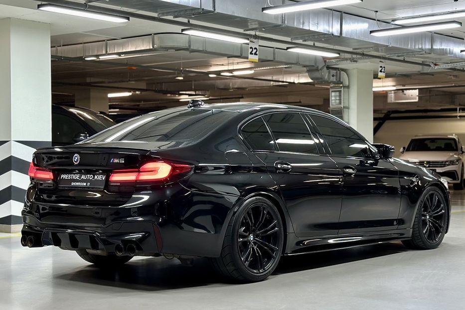 Продам BMW M5 F90 2018 года в Киеве