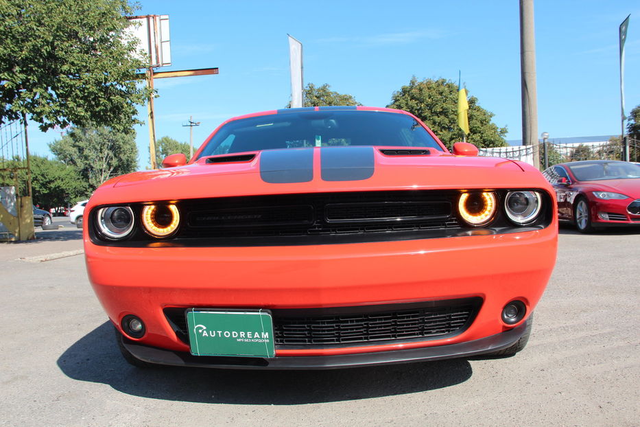 Продам Dodge Challenger SXT PLUS  2016 года в Одессе