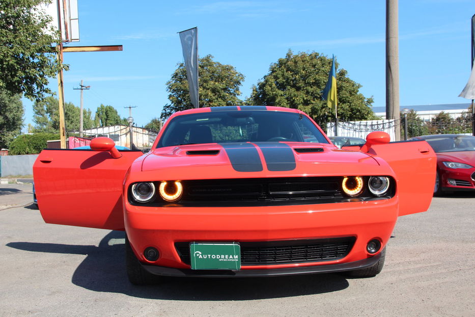 Продам Dodge Challenger SXT PLUS  2016 года в Одессе