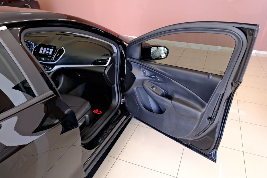 Продам Chevrolet Volt 2018 года в Одессе