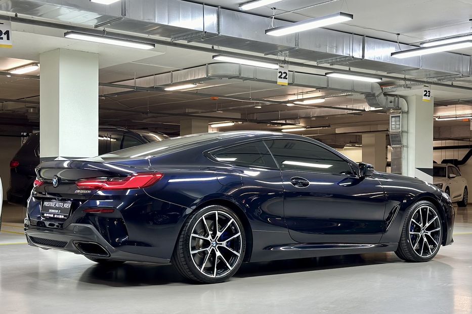 Продам BMW M 850 M850i Steptronic xDrive 2019 года в Киеве