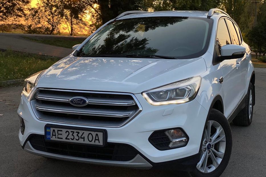 Продам Ford Kuga 2019 года в Днепре