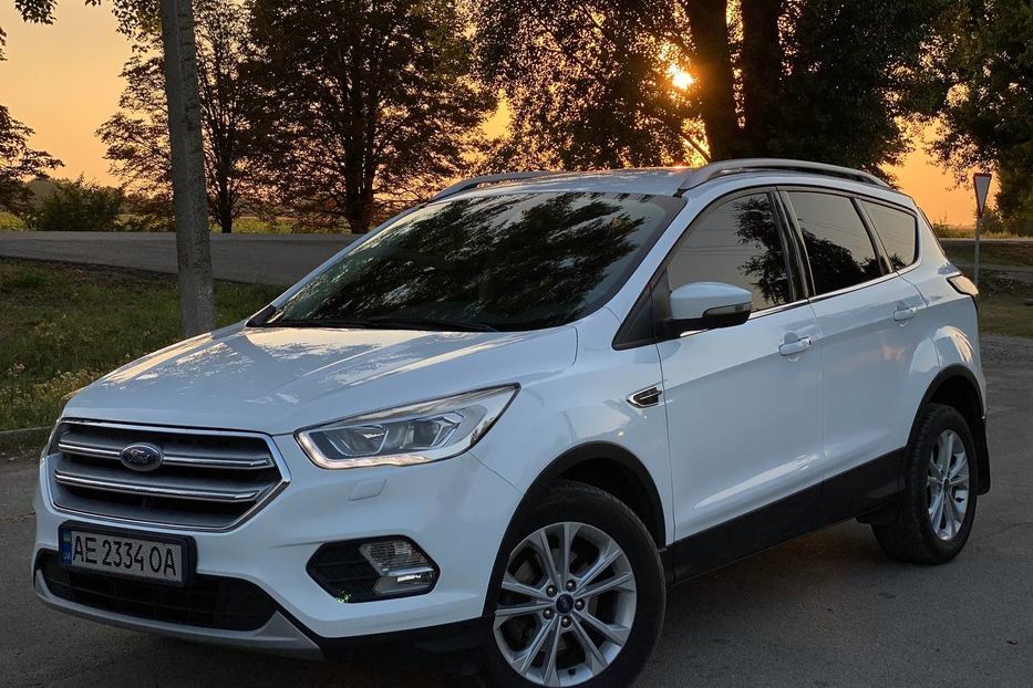 Продам Ford Kuga 2019 года в Днепре