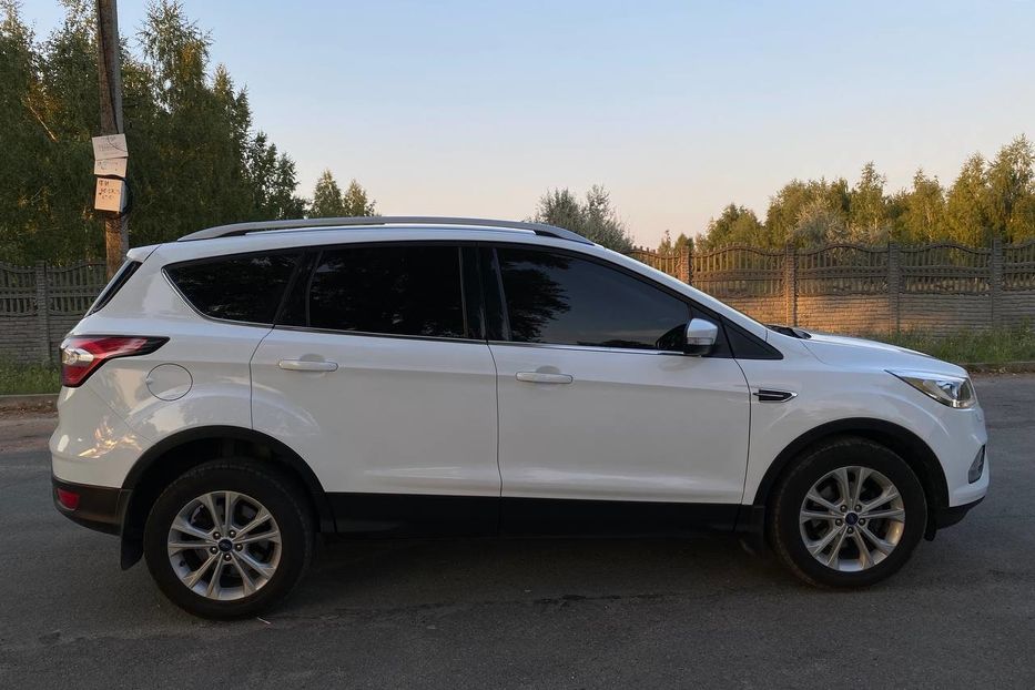 Продам Ford Kuga 2019 года в Днепре