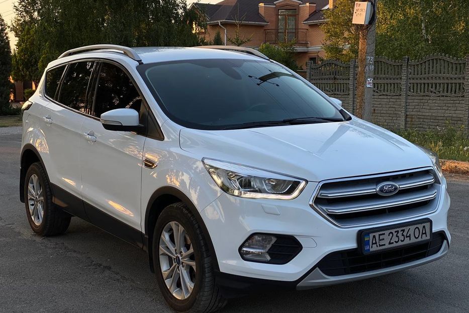 Продам Ford Kuga 2019 года в Днепре