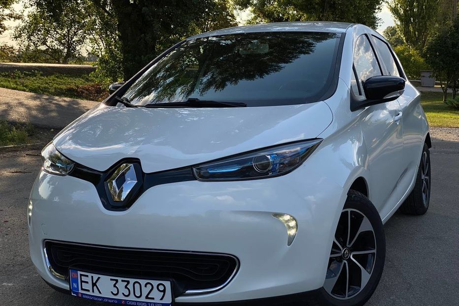 Продам Renault Zoe 40кВт 2017 года в Днепре