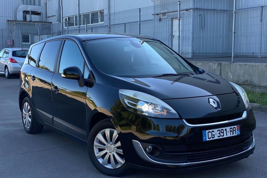 Продам Renault Grand Scenic 2012 года в Днепре