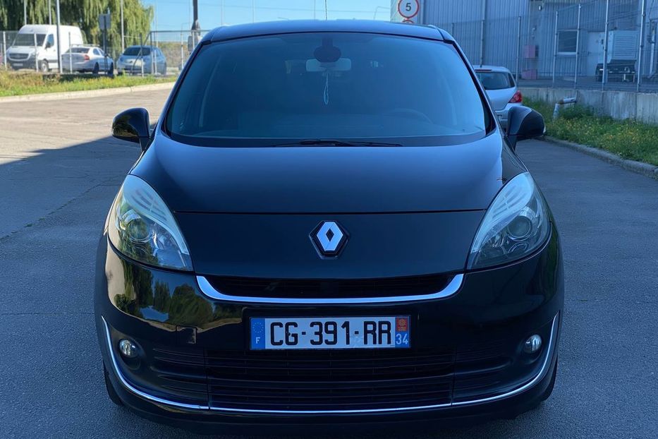 Продам Renault Grand Scenic 2012 года в Днепре