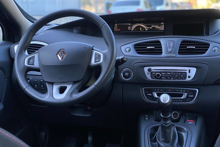 Продам Renault Grand Scenic 2012 года в Днепре