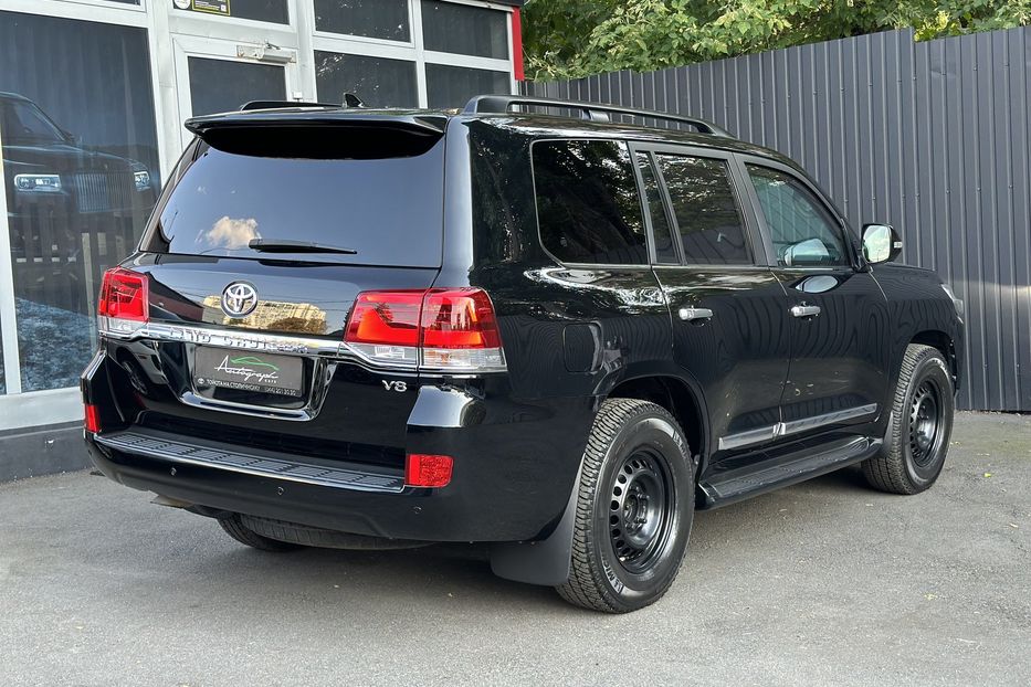 Продам Toyota Land Cruiser 200 Armored RIDA B6+ 2017 года в Киеве