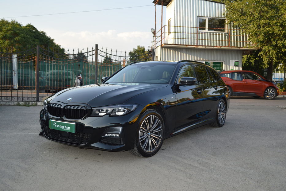 Продам BMW 320 Touring   X - drive   M-packet 2020 года в Одессе