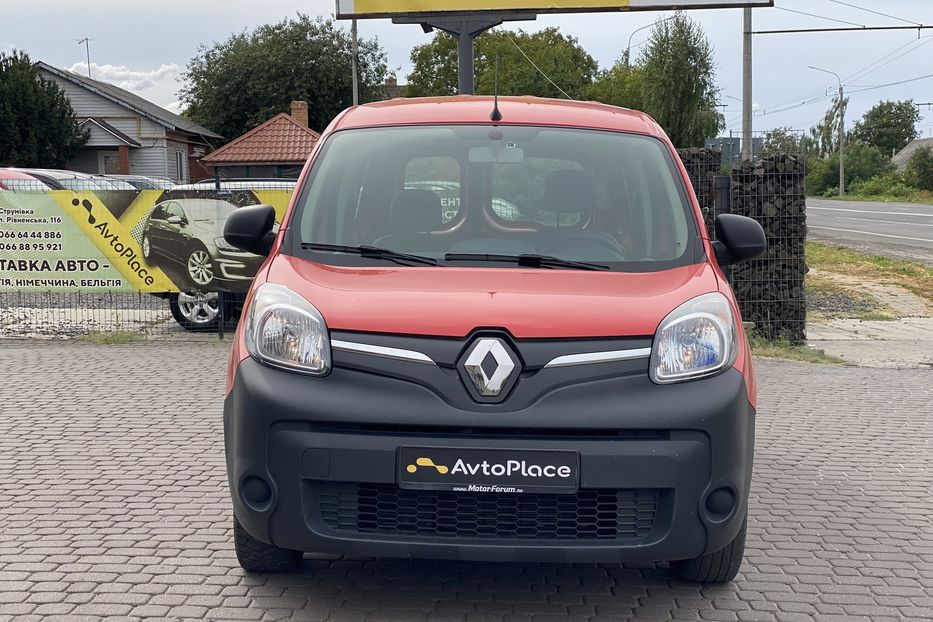 Продам Renault Kangoo груз. MAXI 2019 года в Луцке