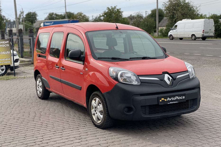 Продам Renault Kangoo груз. MAXI 2019 года в Луцке