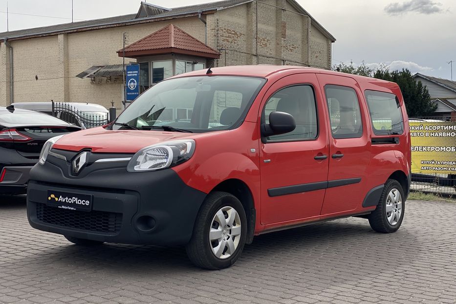 Продам Renault Kangoo груз. MAXI 2019 года в Луцке