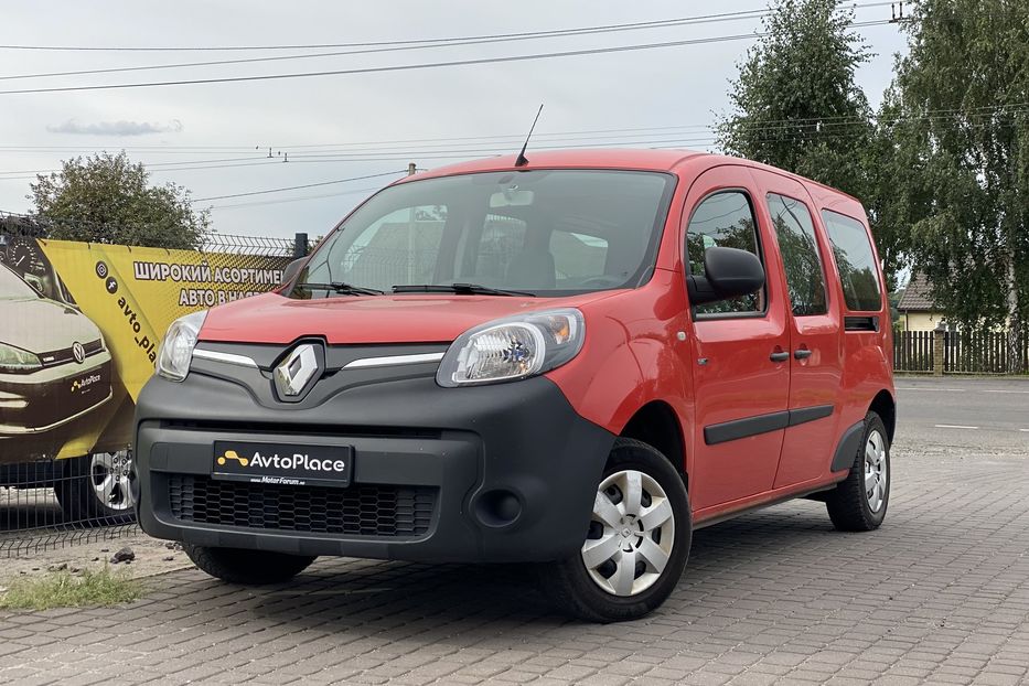 Продам Renault Kangoo груз. MAXI 2019 года в Луцке