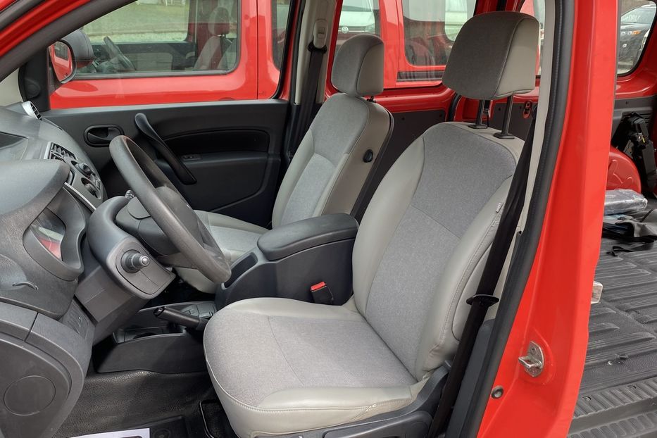 Продам Renault Kangoo груз. MAXI 2019 года в Луцке