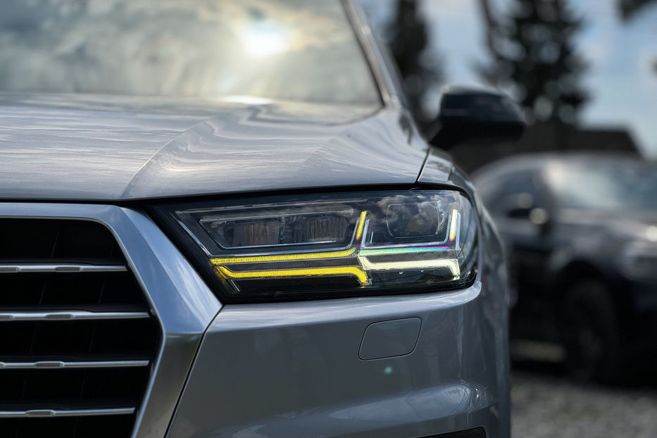 Продам Audi Q7 2017 года в Черновцах