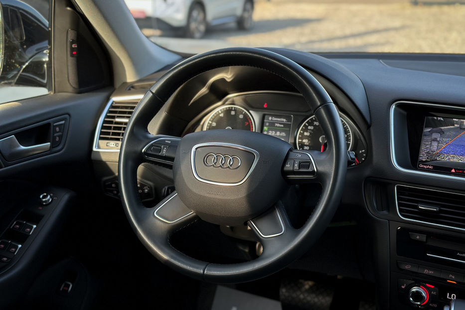 Продам Audi Q5 Premium Plus 2015 года в Черновцах