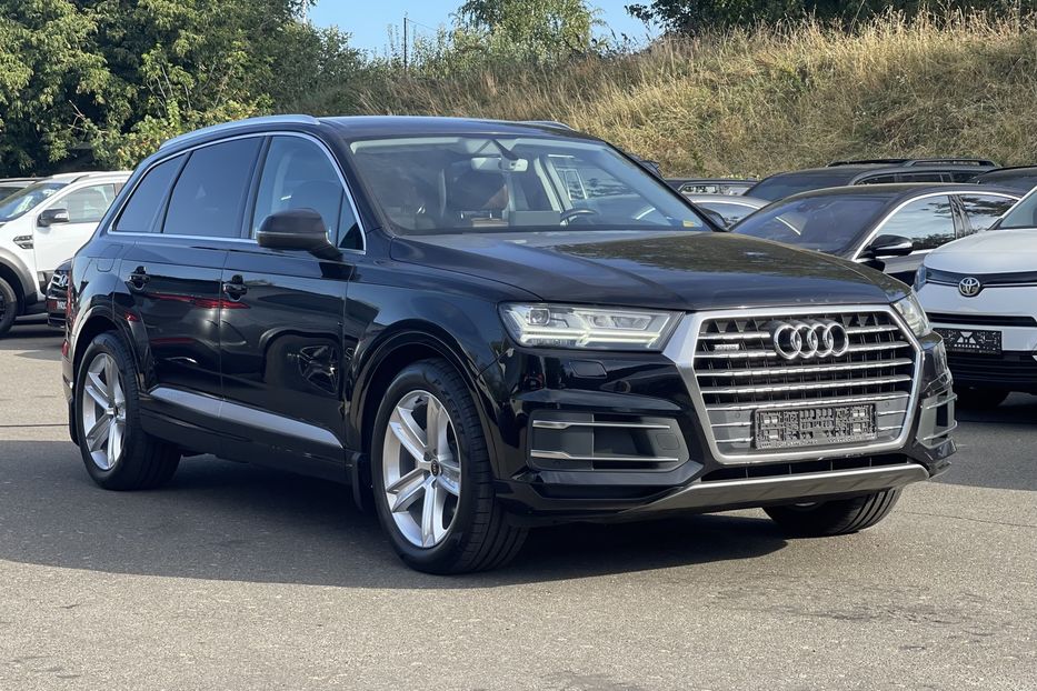 Продам Audi Q7 3,0 TD 2016 года в Киеве