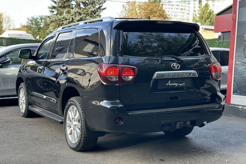 Продам Toyota Sequoia Platinum VIP AVERS 2017 года в Киеве