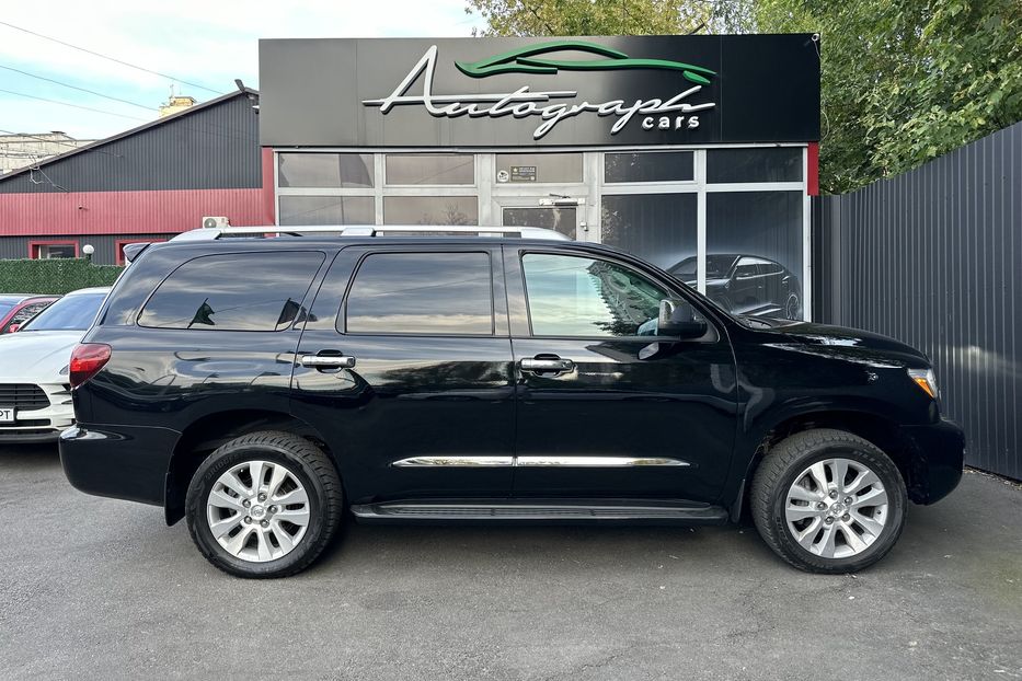 Продам Toyota Sequoia Platinum VIP AVERS 2017 года в Киеве