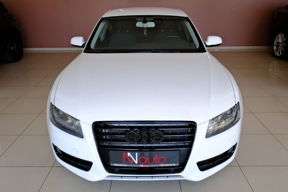 Продам Audi A5 2012 года в Одессе