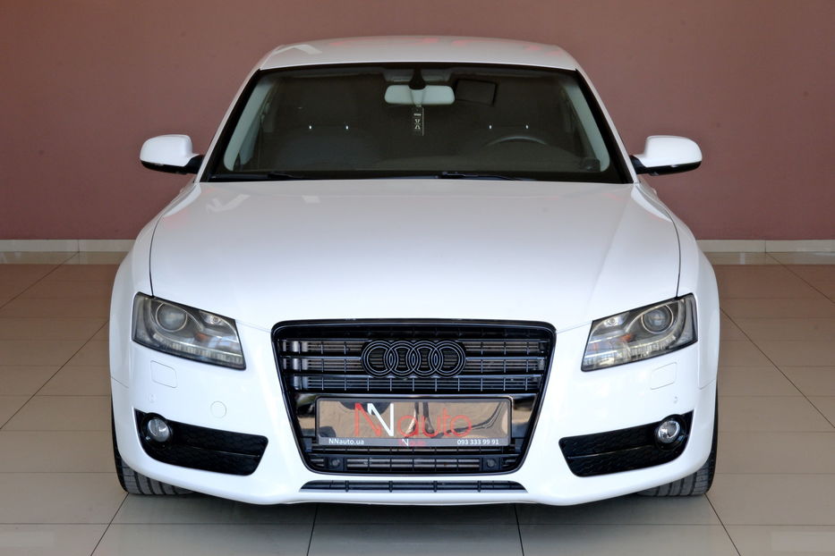 Продам Audi A5 2012 года в Одессе