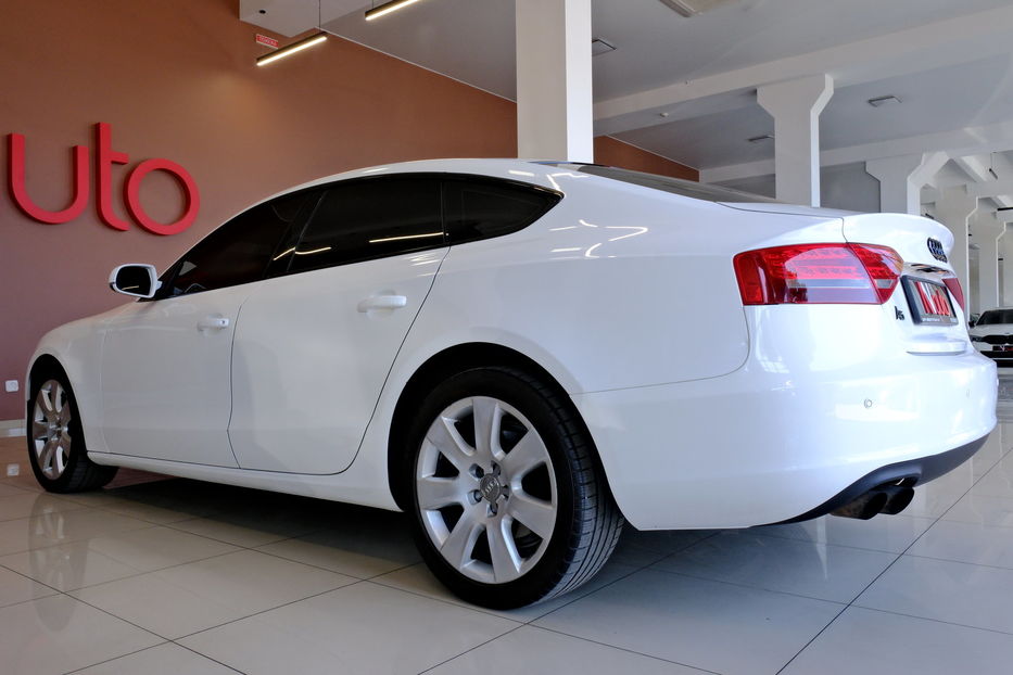 Продам Audi A5 2012 года в Одессе