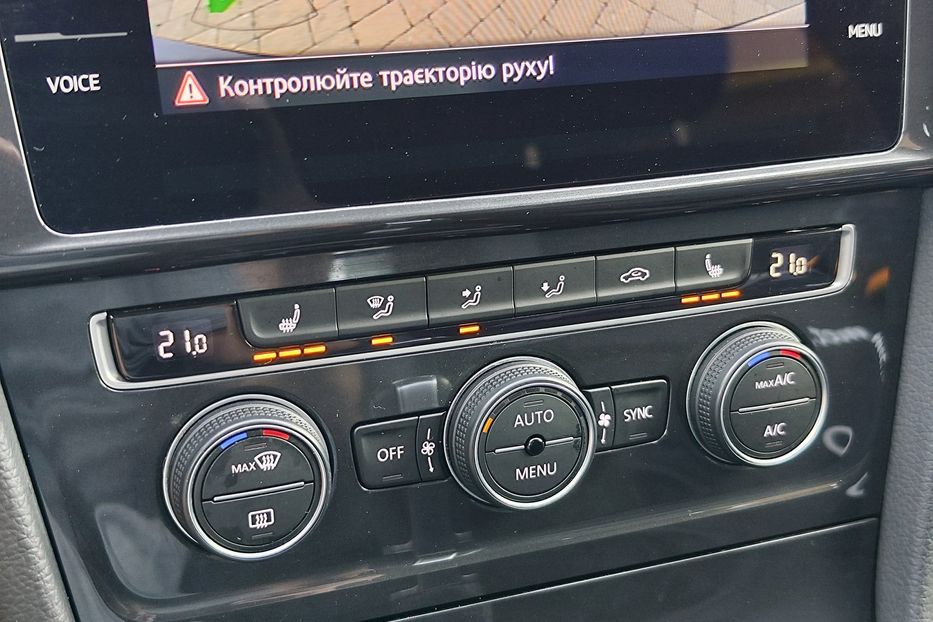 Продам Volkswagen Golf VII 2019 года в г. Дубно, Ровенская область