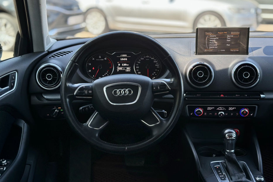 Продам Audi A3 2013 года в Киеве