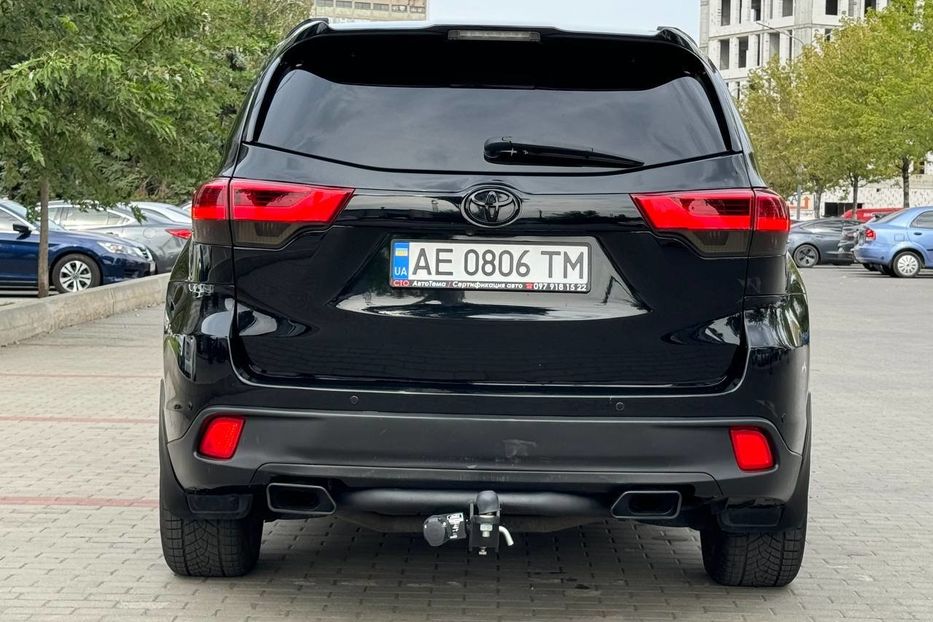 Продам Toyota Highlander 2017 года в Днепре