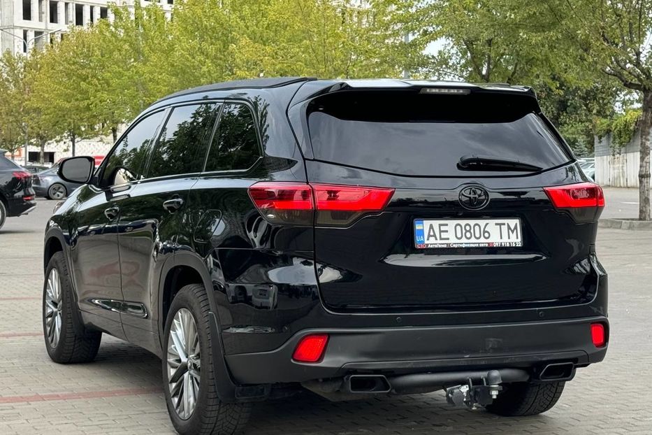 Продам Toyota Highlander 2017 года в Днепре