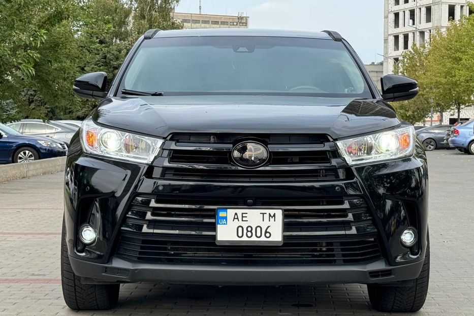 Продам Toyota Highlander 2017 года в Днепре