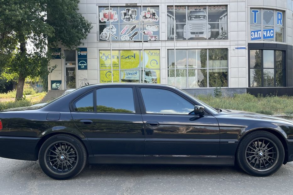 Продам BMW 740 TDI 2000 года в Николаеве