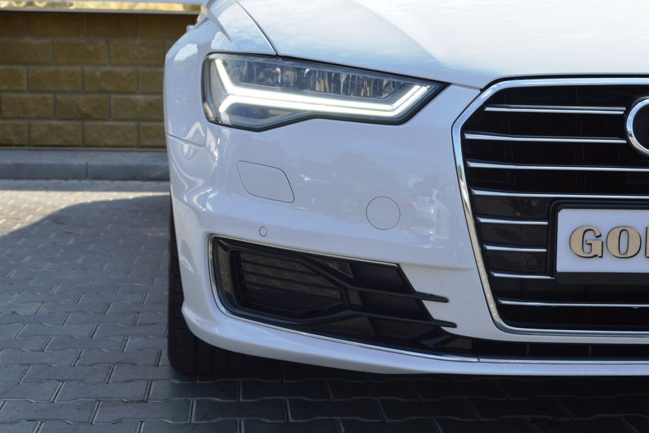 Продам Audi A6 2015 года в Одессе